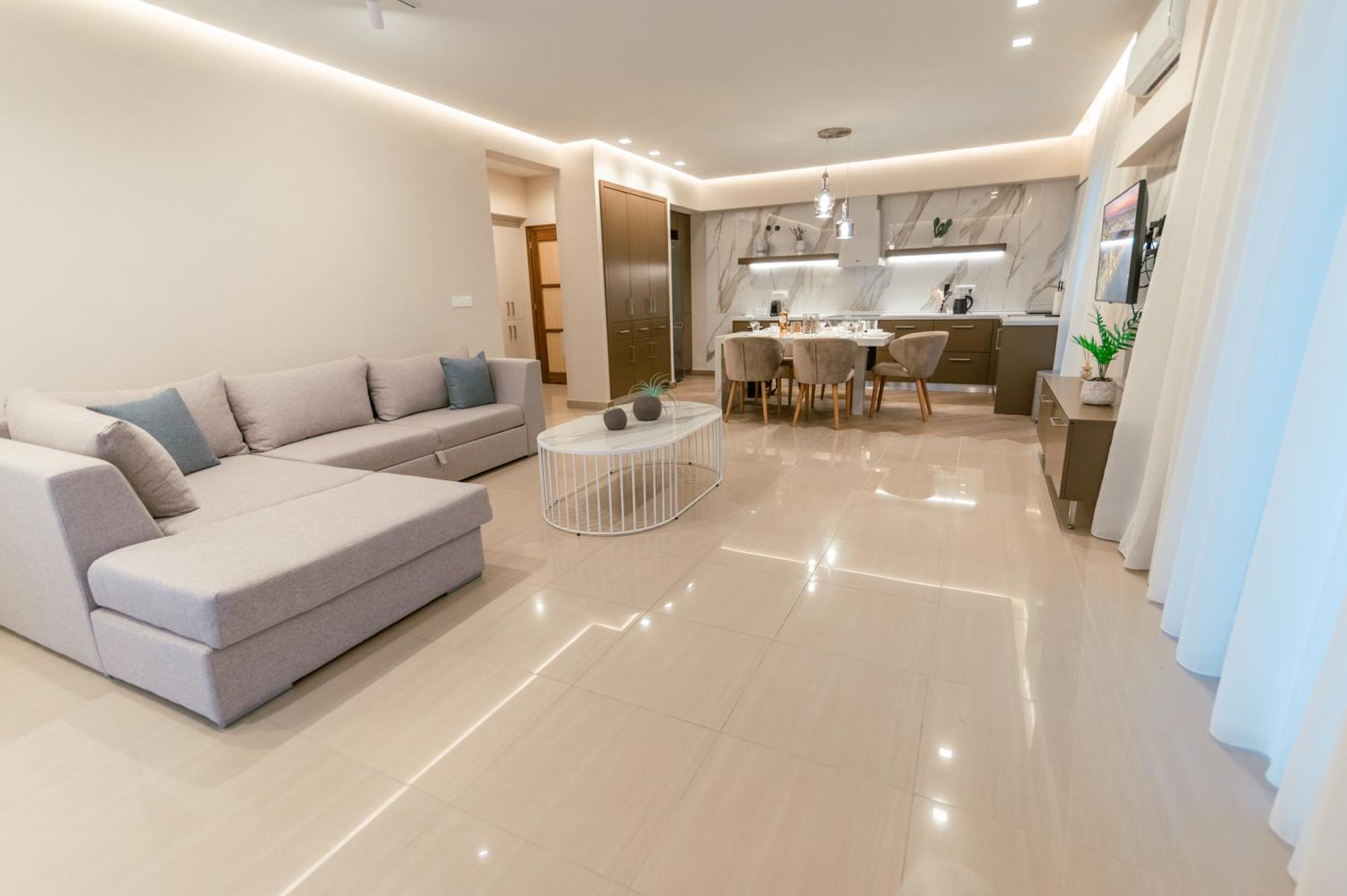 Brand New Elegant Suite Platánion Buitenkant foto